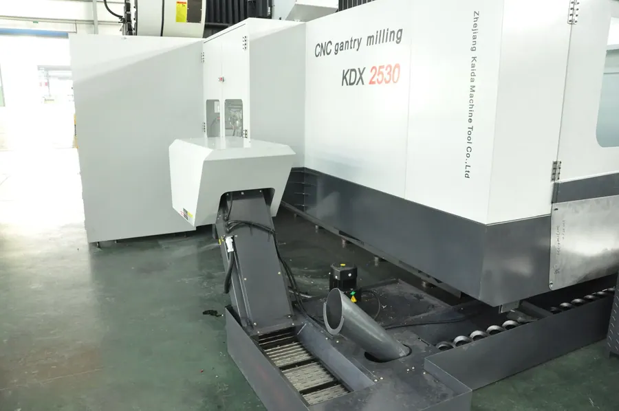 Токарный станок с ЧПУ KDX 2550