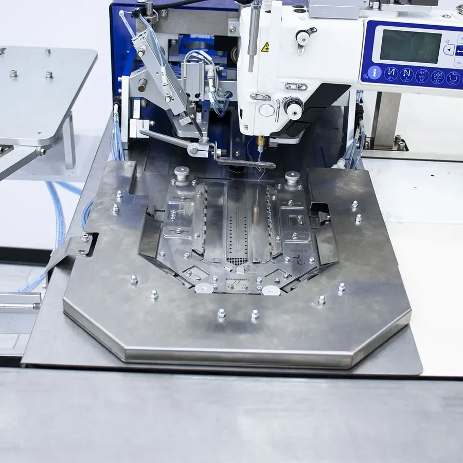 Швейная машина ML-8000A