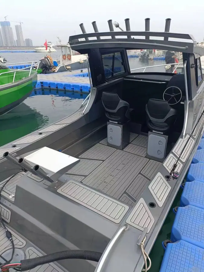 Лодка SEAMAN 650