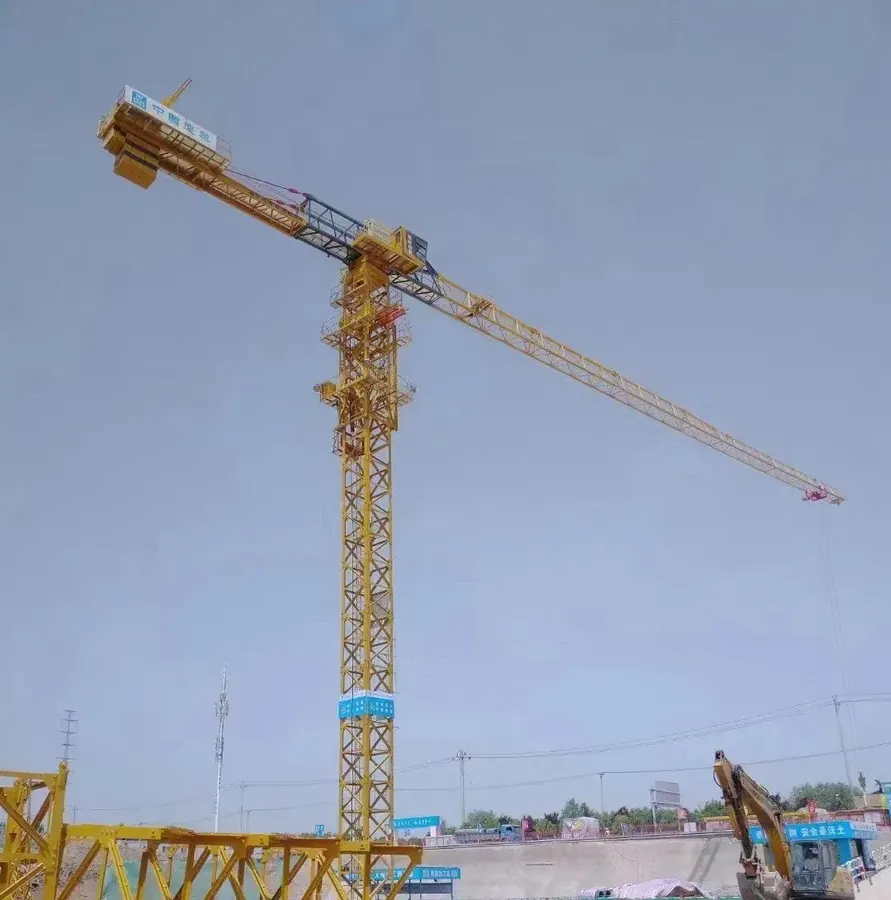 Башенный кран XGT7020-12