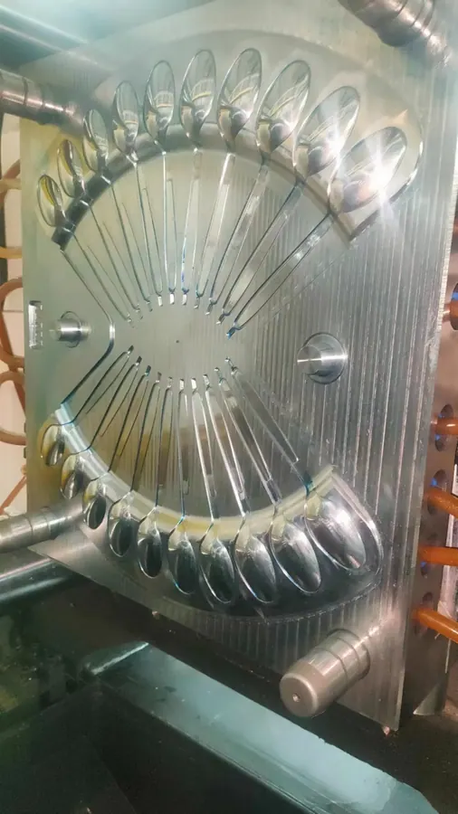 Термопластавтомат SZ-3000A