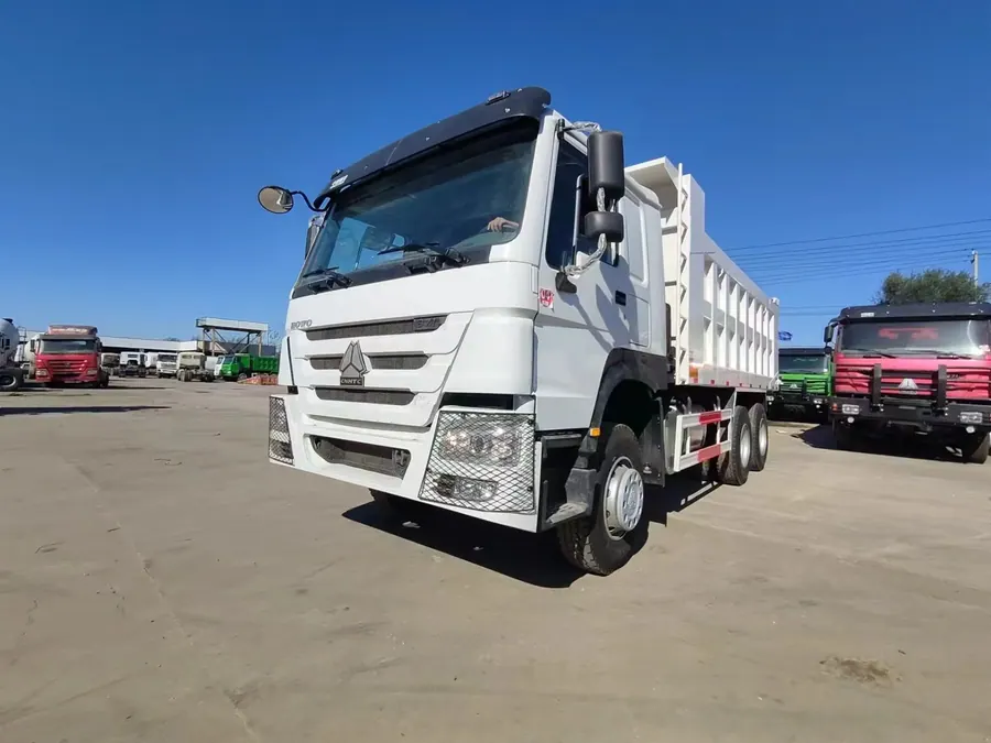 Самосвал Howo 371 6*4