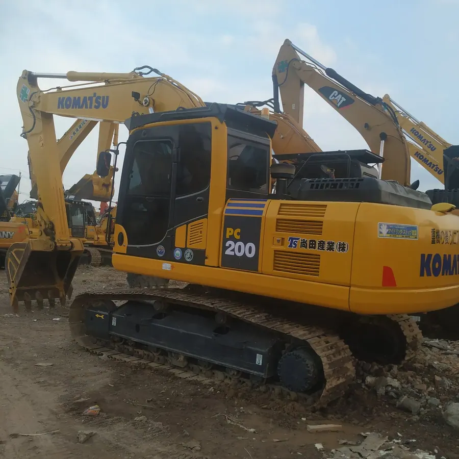 Экскаватор PC200-8