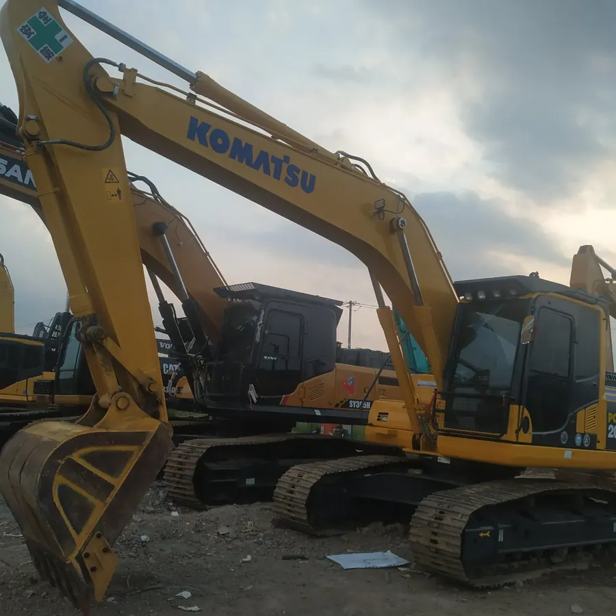 Экскаватор PC200-8