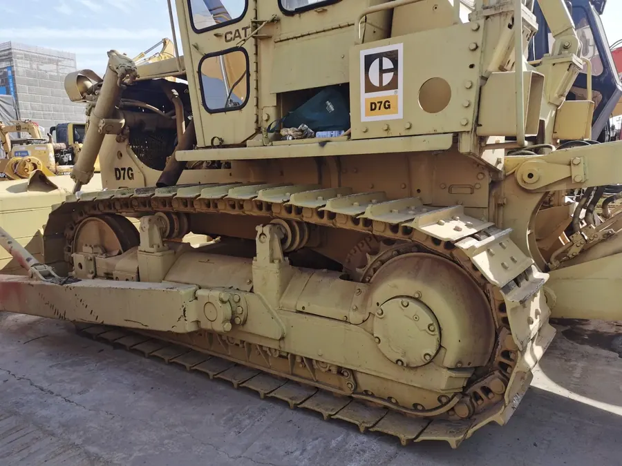 Бульдозер cat d7g