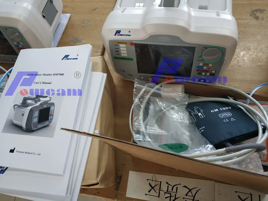 Дефибриллятор DM7000
