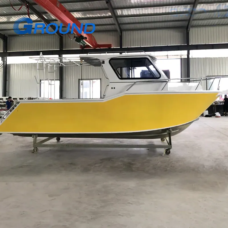 Лодка Orion 670