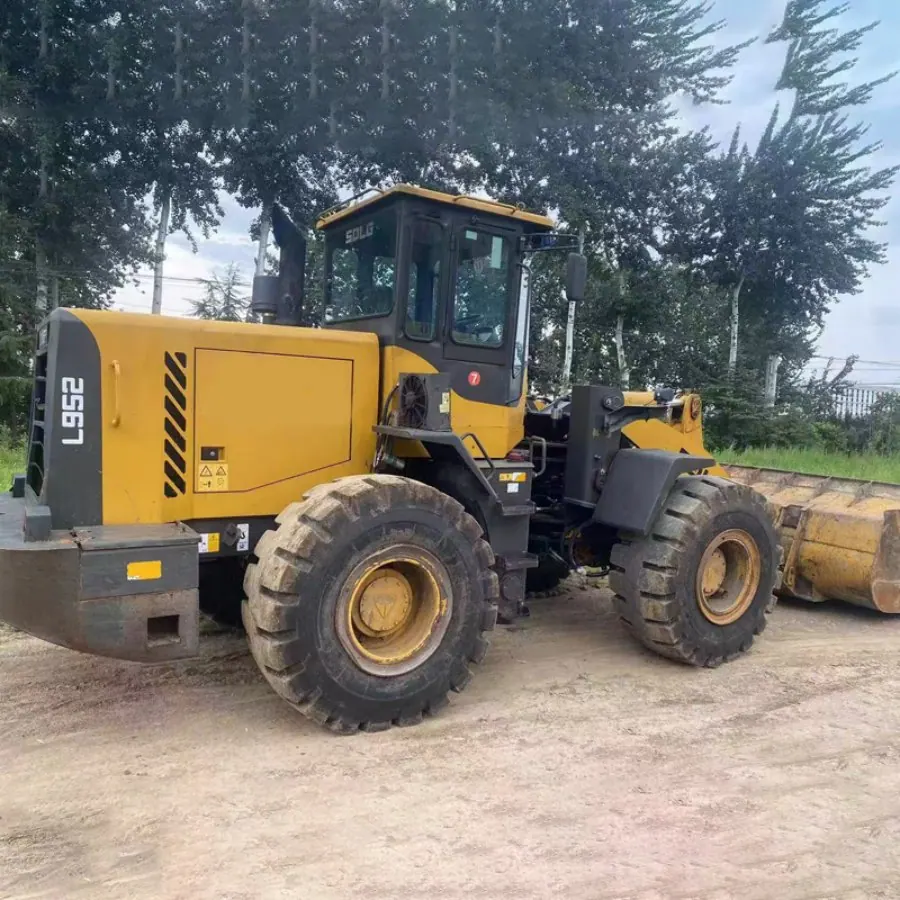 Фронтальный погрузчик L953