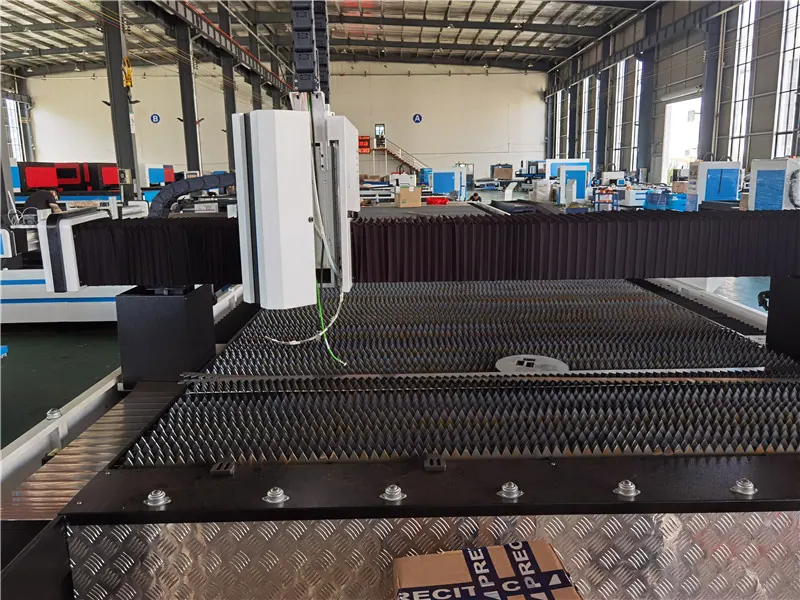 Станок лазерной резки 3015 6000w, 6000 Вт