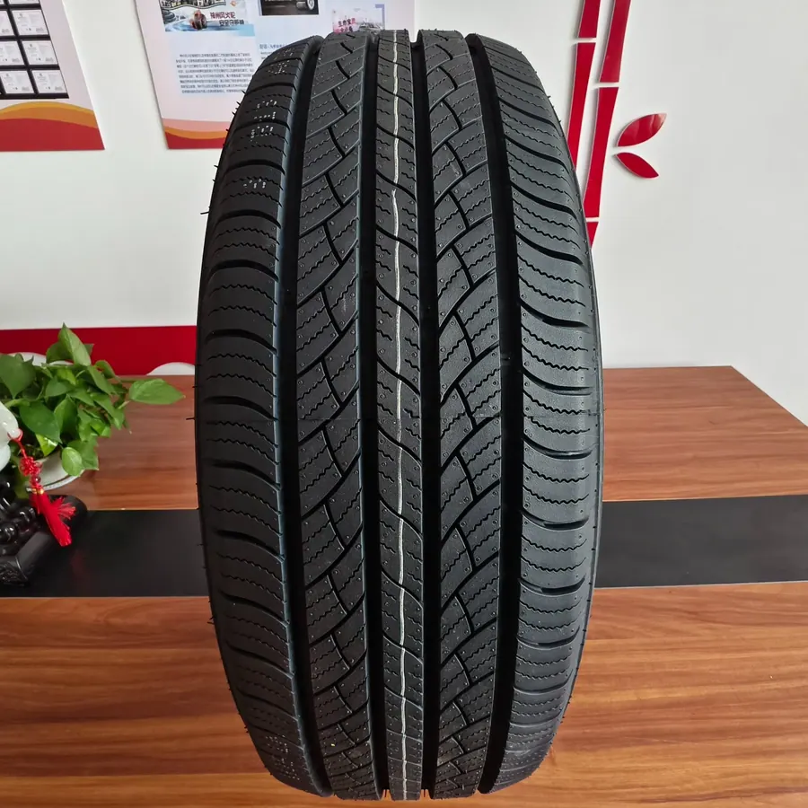 Легковая шина 235/60R18