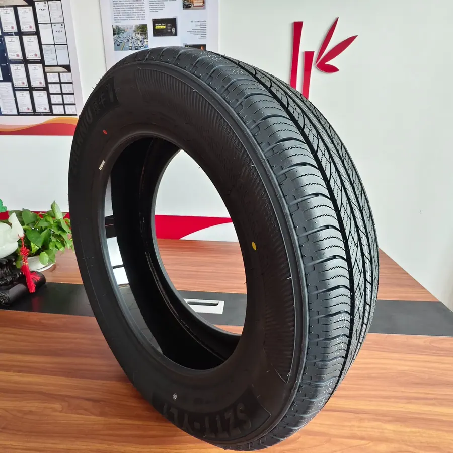 Легковая шина 235/60R18