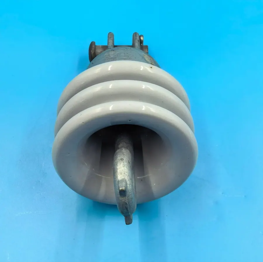 Изолятор XS-10/30