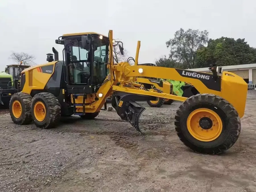 Автогрейдер CLG4215D