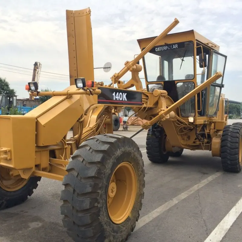 Автогрейдер 140K Grader