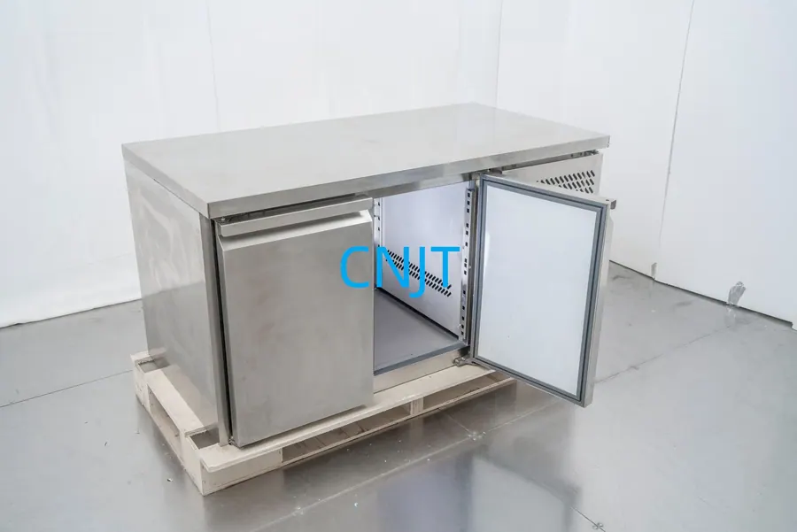 Коммерческий холодильник TN2100BT