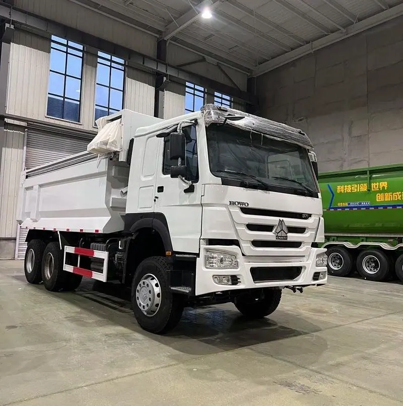 Самосвал HOWO 371, 60 т