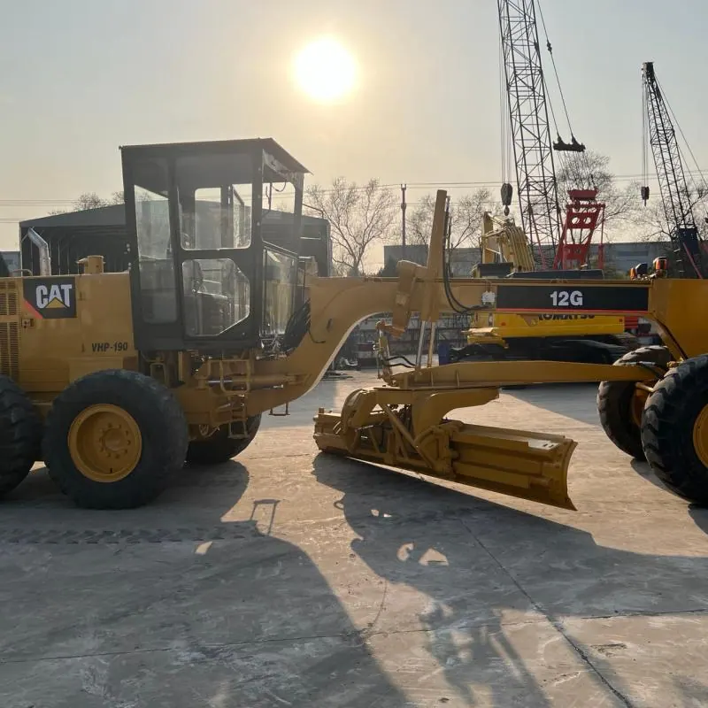 Автогрейдер 12G